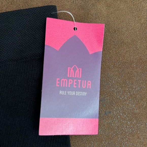 Empetua High-Waisted Shaper Short Sz XL/XXL Black New With Tags - Picture 5 of 9